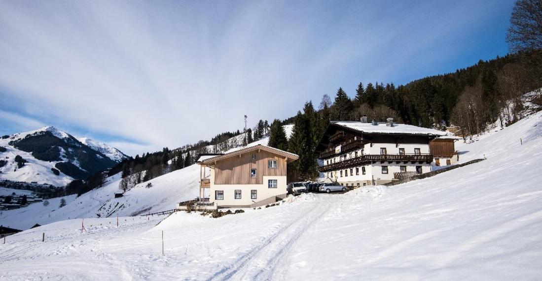 Gasthof Lederer mit Jokercard Saalbach Exterior foto